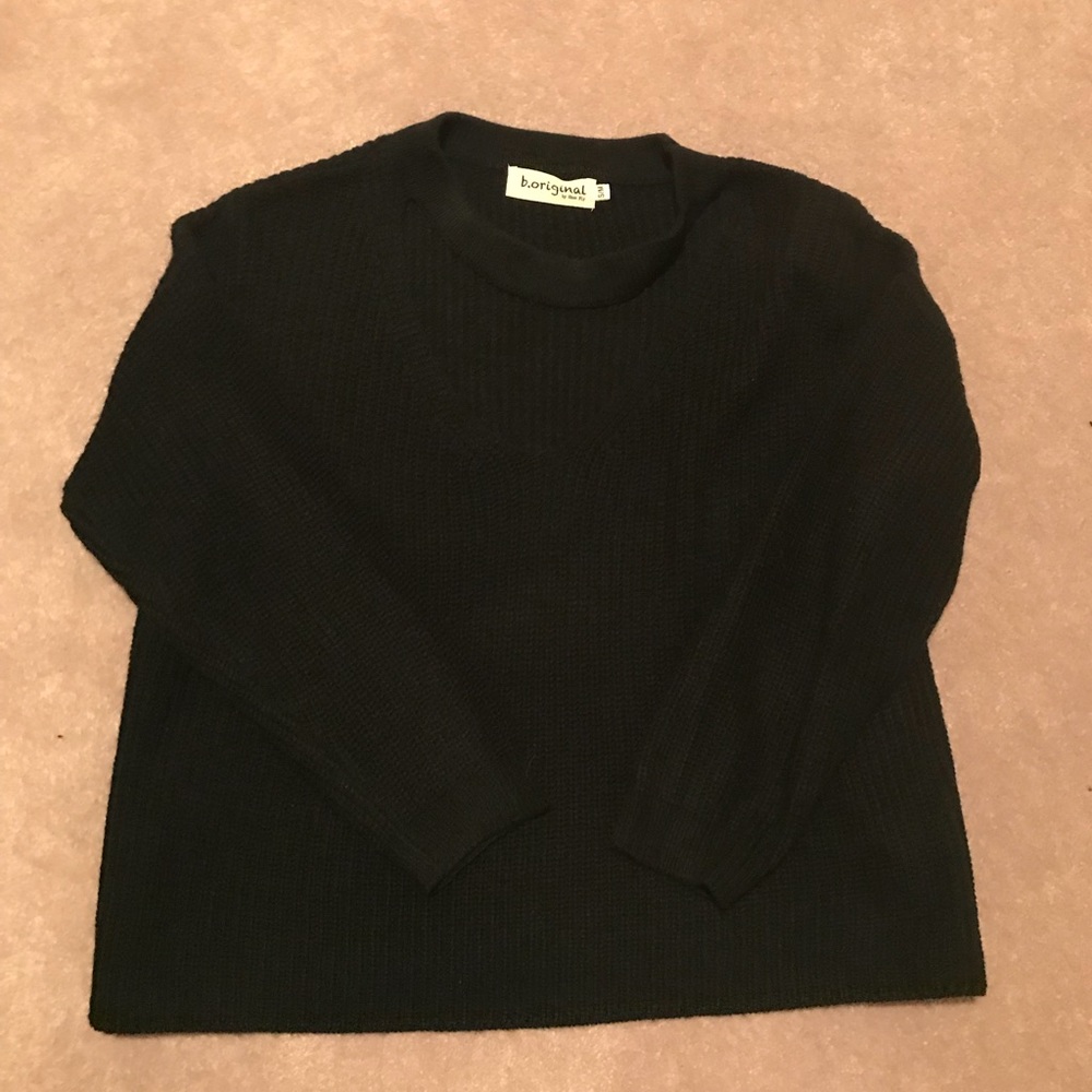 Choker sweater